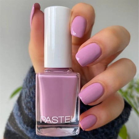 pastel-nail-polish-millennial-pink-242-2.jpg
